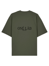 Load image into Gallery viewer, ONÉ LÅB T-SHIRT (OVERSIZE) / unisex
