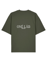 Load image into Gallery viewer, ONÉ LÅB T-SHIRT (OVERSIZE) / unisex
