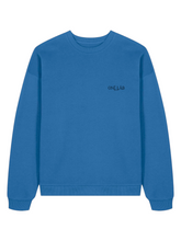 Lade das Bild in den Galerie-Viewer, ONÉ LÅB SWEATER BLUE
